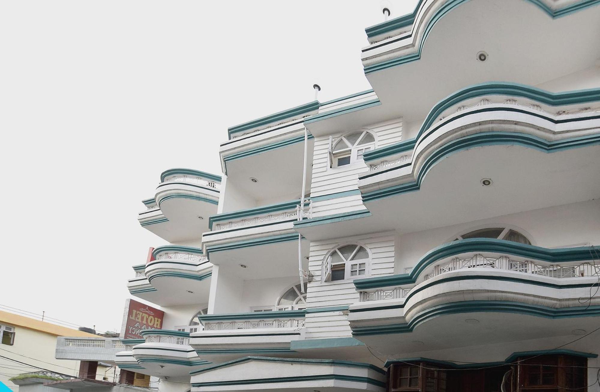 Super Hotel O Maa Residency Jammu Buitenkant foto